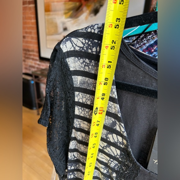 Taravao Italian linen dress - Picture 6 of 12